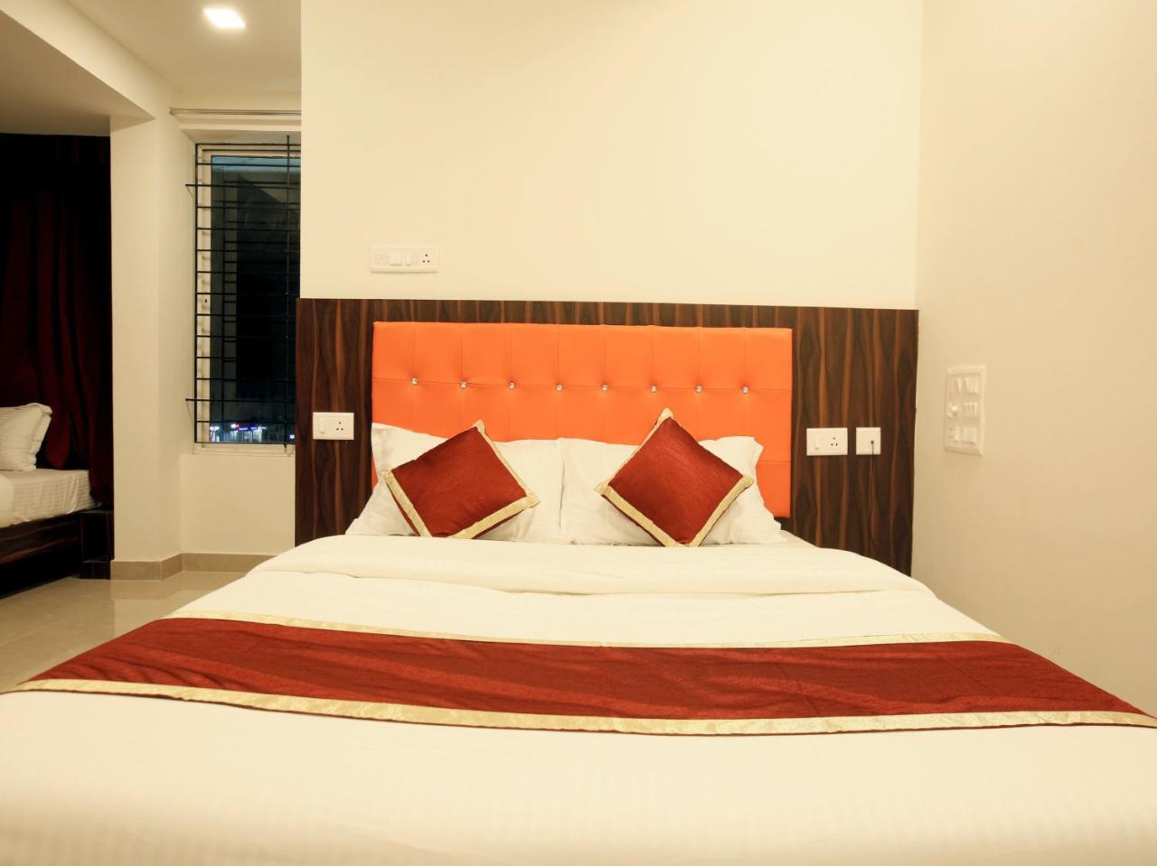 Hotel Ak International Ullāl Zewnętrze zdjęcie